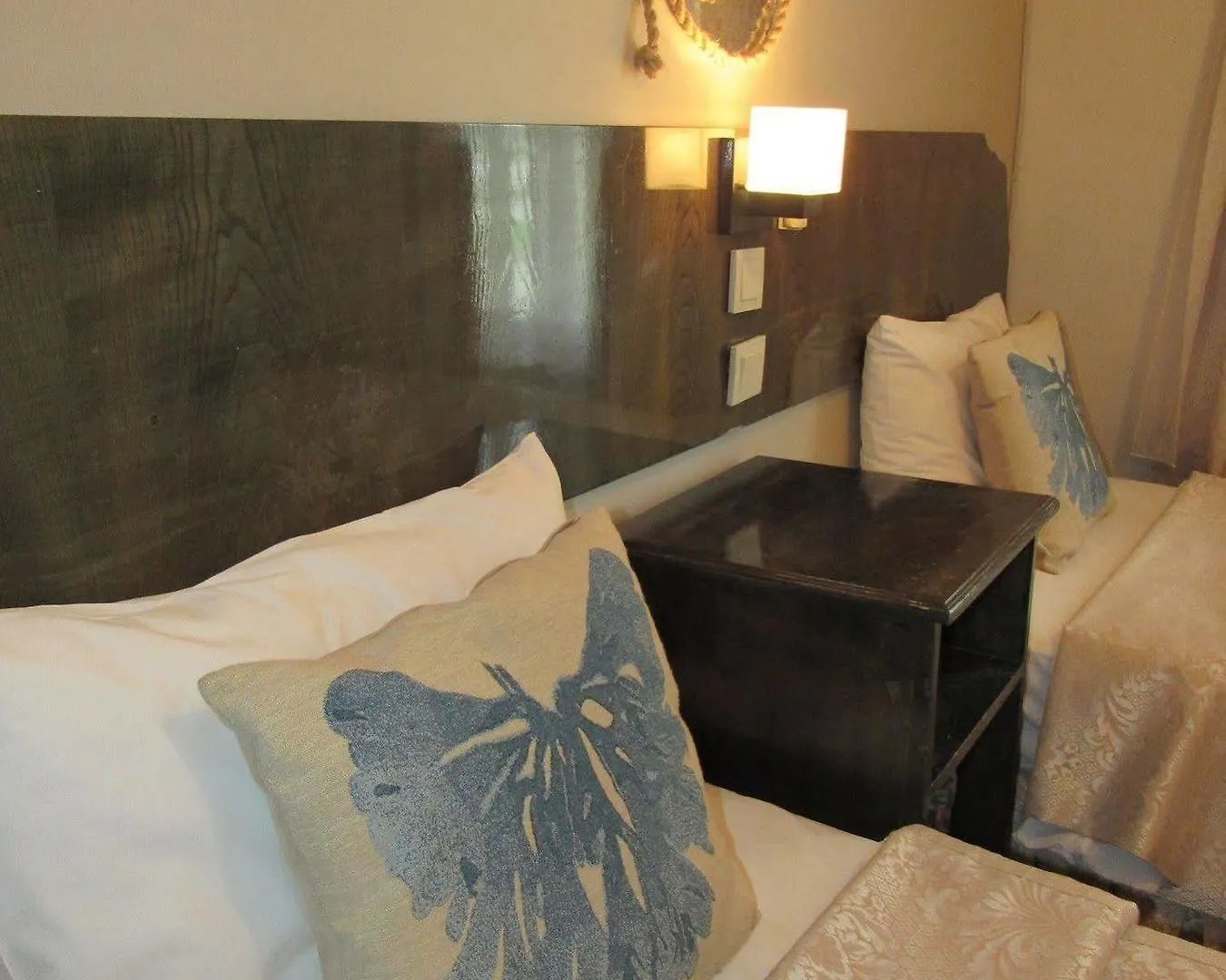 Airport Inn Hotel Стамбул