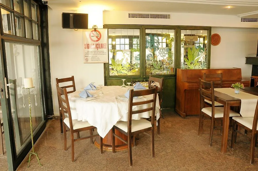 Airport Inn Hotel Стамбул