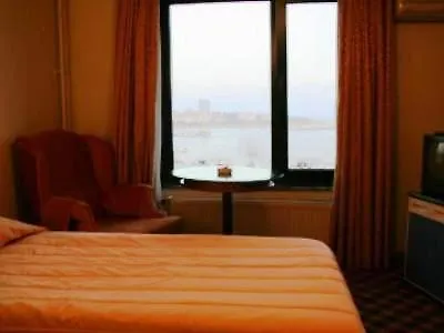 Airport Inn Hotel Стамбул
